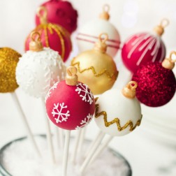Christmas Cake Pop Baking Kit