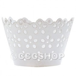 Broderie Anglaise Cupcake Wrappers